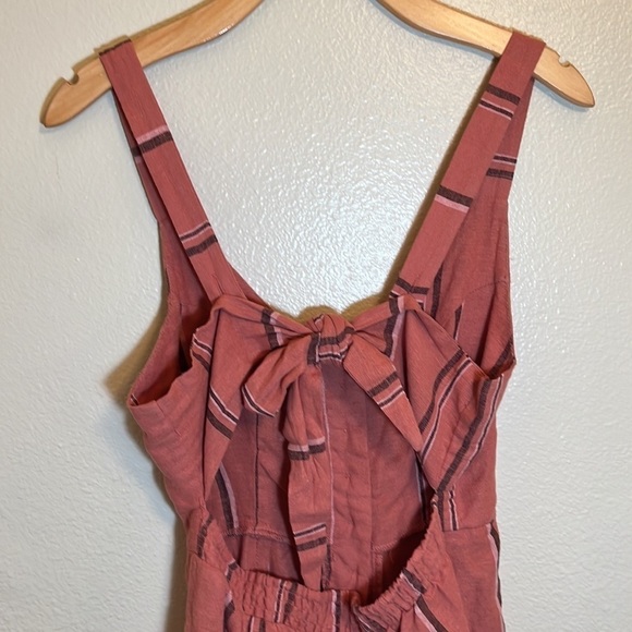CALI 1850 Striped Open Back Cropped Romper - Picture 7 of 12